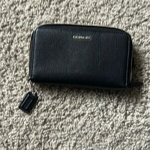Coach Wallet Black 4x6